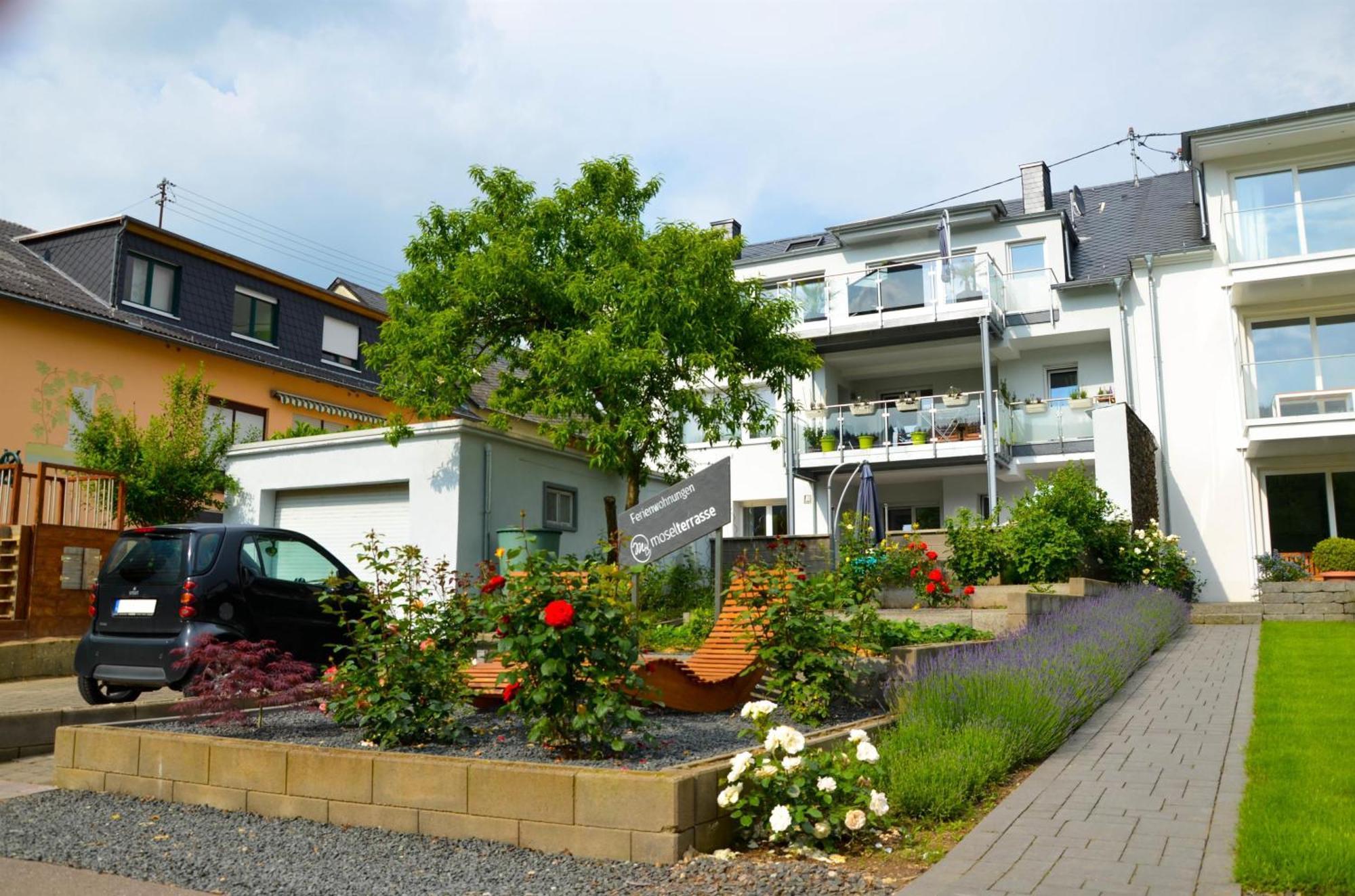 Ferienwohnungen Moselterrasse Detzem Екстер'єр фото